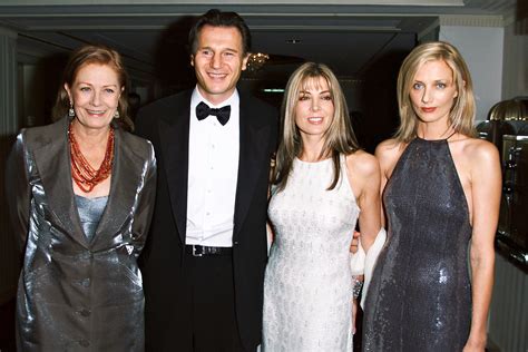 vanessa redgrave family.